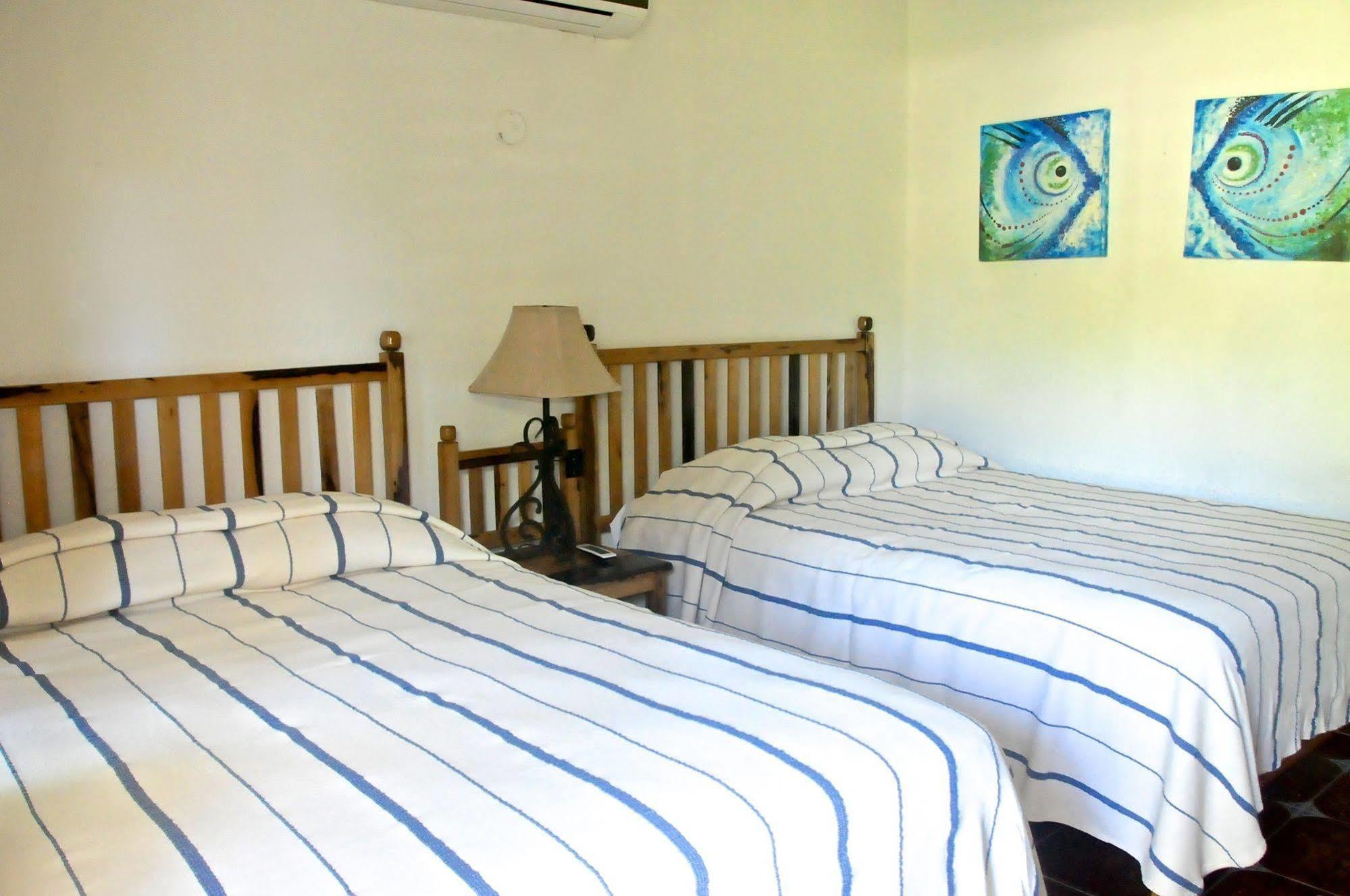 Marina Paraiso Isla Mujeres Hotel Exterior photo